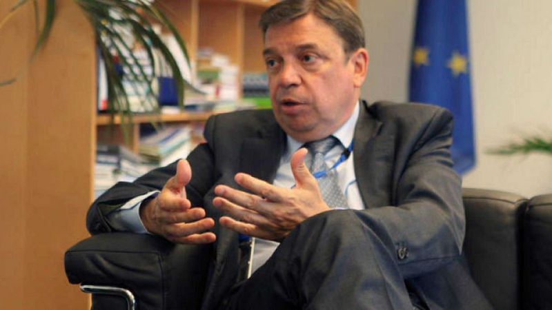 24 horas - El ministro de Agricultura, Luis Planas: "En estas elecciones todo el mundo tendrá que hablar, se necesitará diálogo" - escuchar ahora