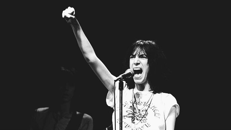 Todo Noticias Tarde - "Ellas Cantan, Ellas Hablan", de Toni Castarnado - escuchar ahora