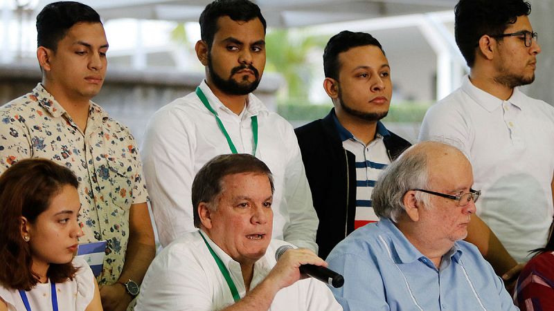 14 horas - Nicaragua se compromete a liberar a los presos políticos para retomar el diálogo