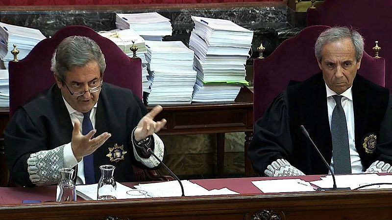 14 horas - El teniente de la Guardia Civil el 20-S: "Si salimos nos habrían machacado"