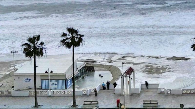 Boletines RNE - Las playas andaluzas tratan de recuperarse de los efectos del temporal