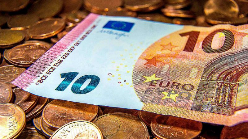 España se incorpora al euro - Escuchar ahora