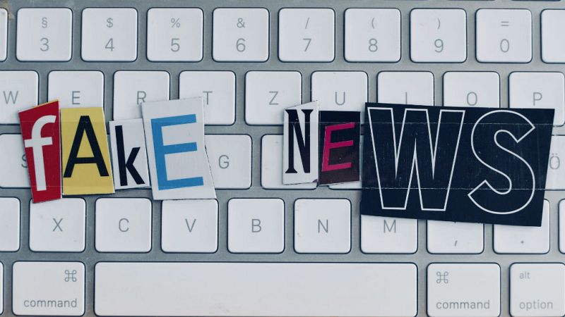14 horas - El auge de las 'fake news' amenaza la información