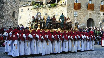 Reportajes Emisoras - Palencia - Preparaci�n de las cofrad�as - 03/04/19 - Escuchar ahora