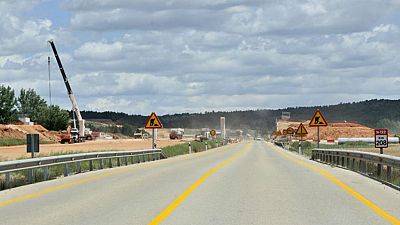 Boletines RNE - Fomento abre un tramo de la A-11 en Soria que se adjudic� hace 10 a�os - escuchar ahora