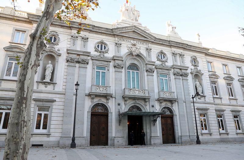 Boletines RNE - El Supremo establece que hay que dar credibilidad a las víctimas de violencia machista aunque tarden en denunciar - Escuchar ahora