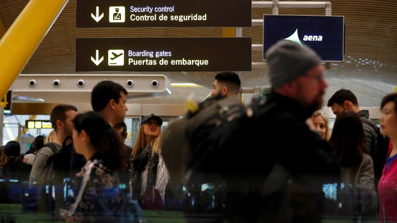 Boletines RNE - Air Nostrum y el Sepla alcanzan un acuerdo y ponen fin a huelga  - Escuchar ahora