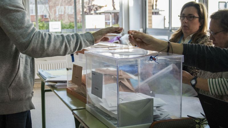 Las Mañanas de RNE con Íñigo Alfonso - El voto emocional - Escuchar ahora