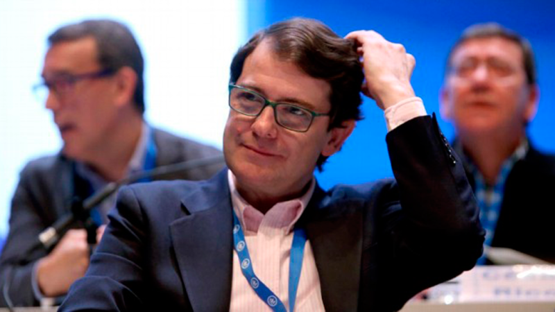 Las mañanas de RNE con Íñigo Alfonso - Fernández-Mañueco (PP Castilla y León): "No estamos para experimientos ni para saltos al vacío" - Escuchar ahora