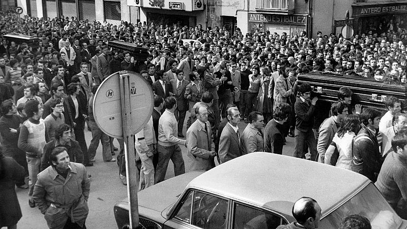 El séptimo vicio - Aquella matanza de Vitoria - 03/05/19 - escuchar ahora