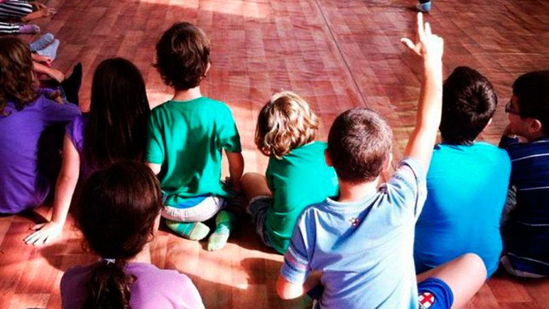 Las mañanas de RNE con Íñigo Alfonso - La infancia sigue siendo el grupo de edad con mayor riesgo de exclusión en nuestro país - Escuchar ahora