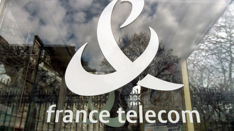 Siete directivos de France Telecom llamados a declarar - escuchar ahora