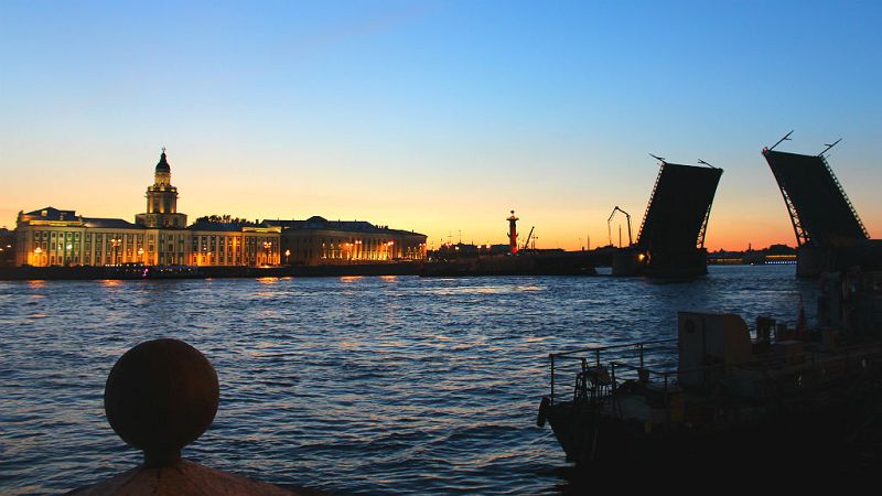 N�madas - Noches blancas en San Petersburgo - 25/05/19 - Escuchar ahora