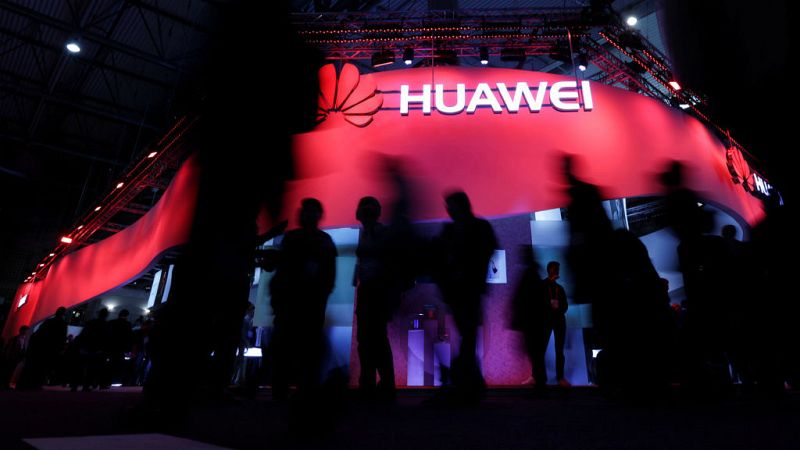 24 horas fin de semana - 23 horas - Google rompe con Huawie que se queda sin 'apps' ni actualizaciones