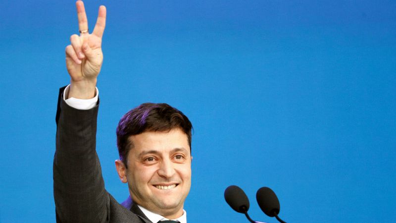 Las mañanas de RNE con Íñigo Alfonso - Vladimir Zelenski será investido este lunes presidente de Ucrania - Escuchar ahora