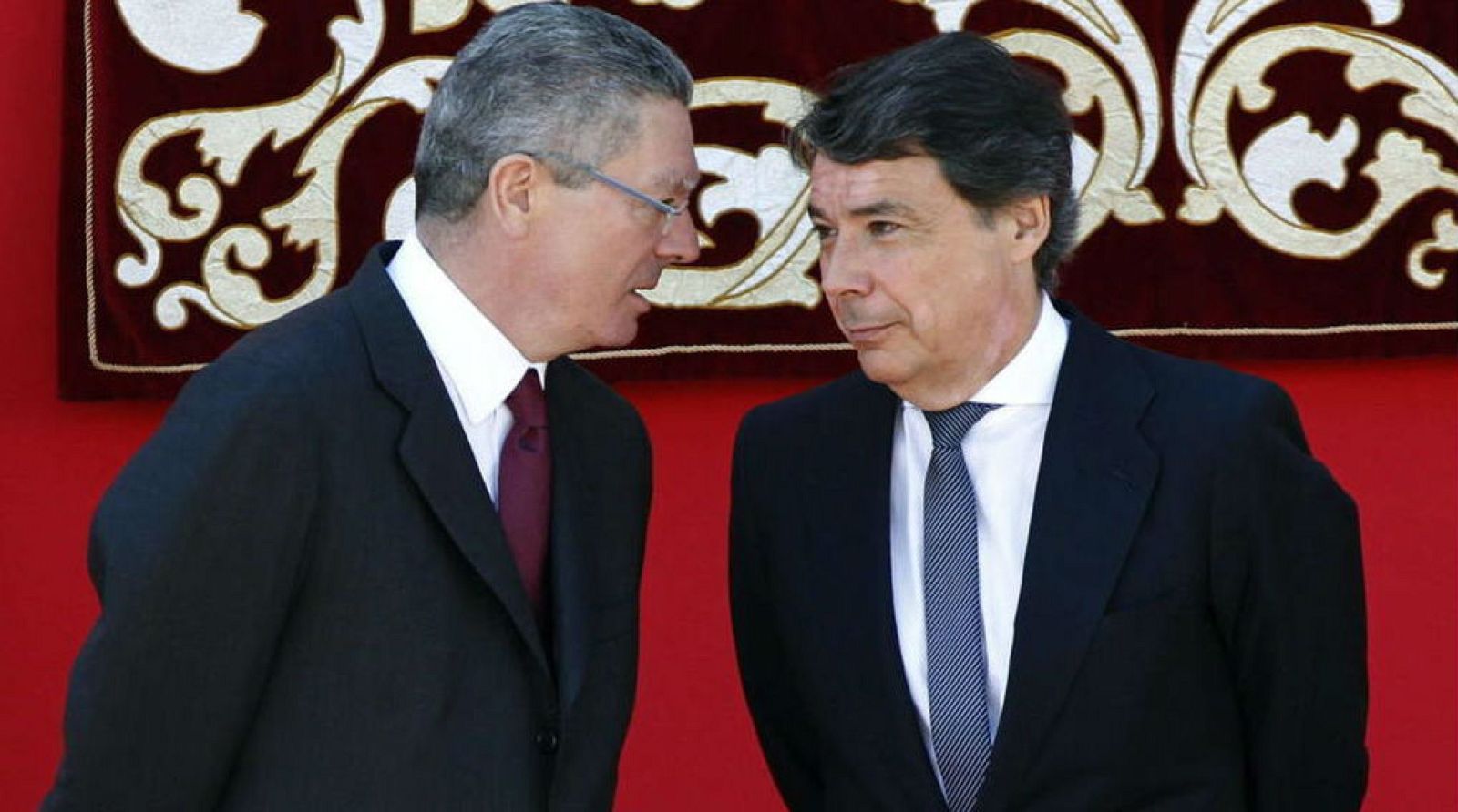 Boletines RNE - Ruiz Gallardón e Ignacio González, exculpados del 'caso Lezo' - Escuchar ahora