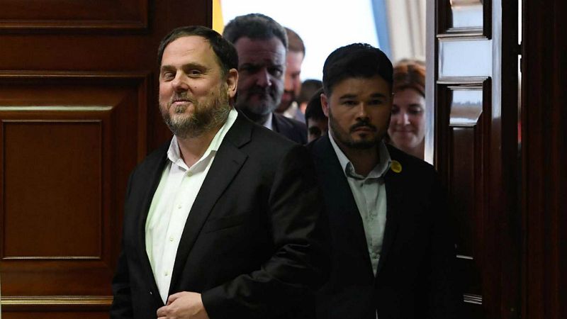 14 horas -  ¿Podría Junqueras acreditarse en el Parlamento Europeo?