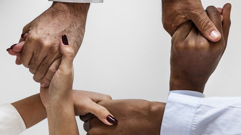 Diversidad cultural en el trabajo - Escuchar ahora