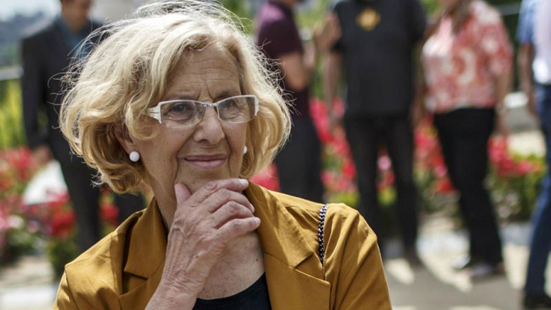 Boletines RNE - Manuela Carmena intentará mantenerse en la alcaldía de Madrid - escuchar ahora