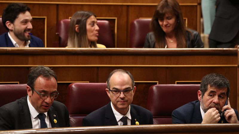14 horas - La Mesa del Congreso rechaza que JxCat tenga grupo parlamentario propio - Escuchar ahora