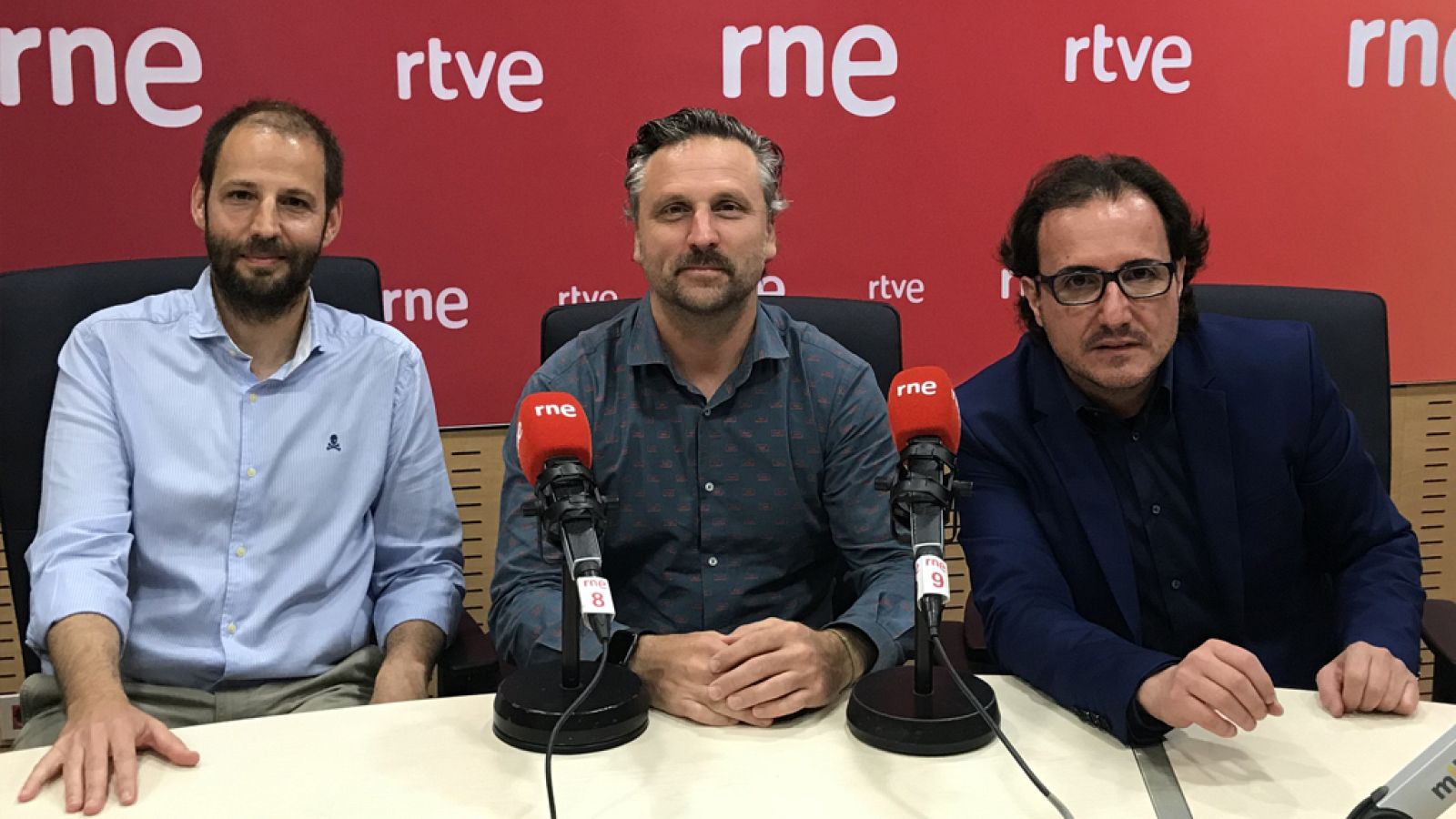 Club 21 - "Desde la Fundación Tomando Conciencia apostamos por la infancia como motor del futuro" (Carlos Sánchez Llibre)