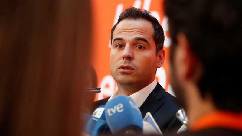 24 horas fin de semana - 20 horas - Ejecutiva de Ciudadanos que puede ser clave para gobiernos autonómicos y municipales - Escuchar ahora