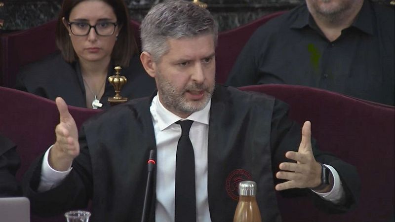 14 horas - Juicio 'procés' Los abogados de Junqueras y Forn asumen la desobediencia pero niegan la rebelión al reducir la violencia a casos aislados - escuchar ahora