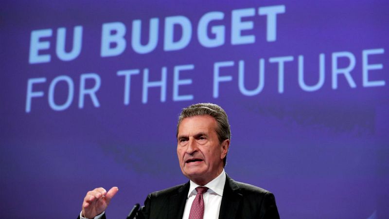 Las Mañanas de RNE con Iñigo Alfonso - Acordado el diseño del futuro presupuesto de la eurozona - escuchar ahora