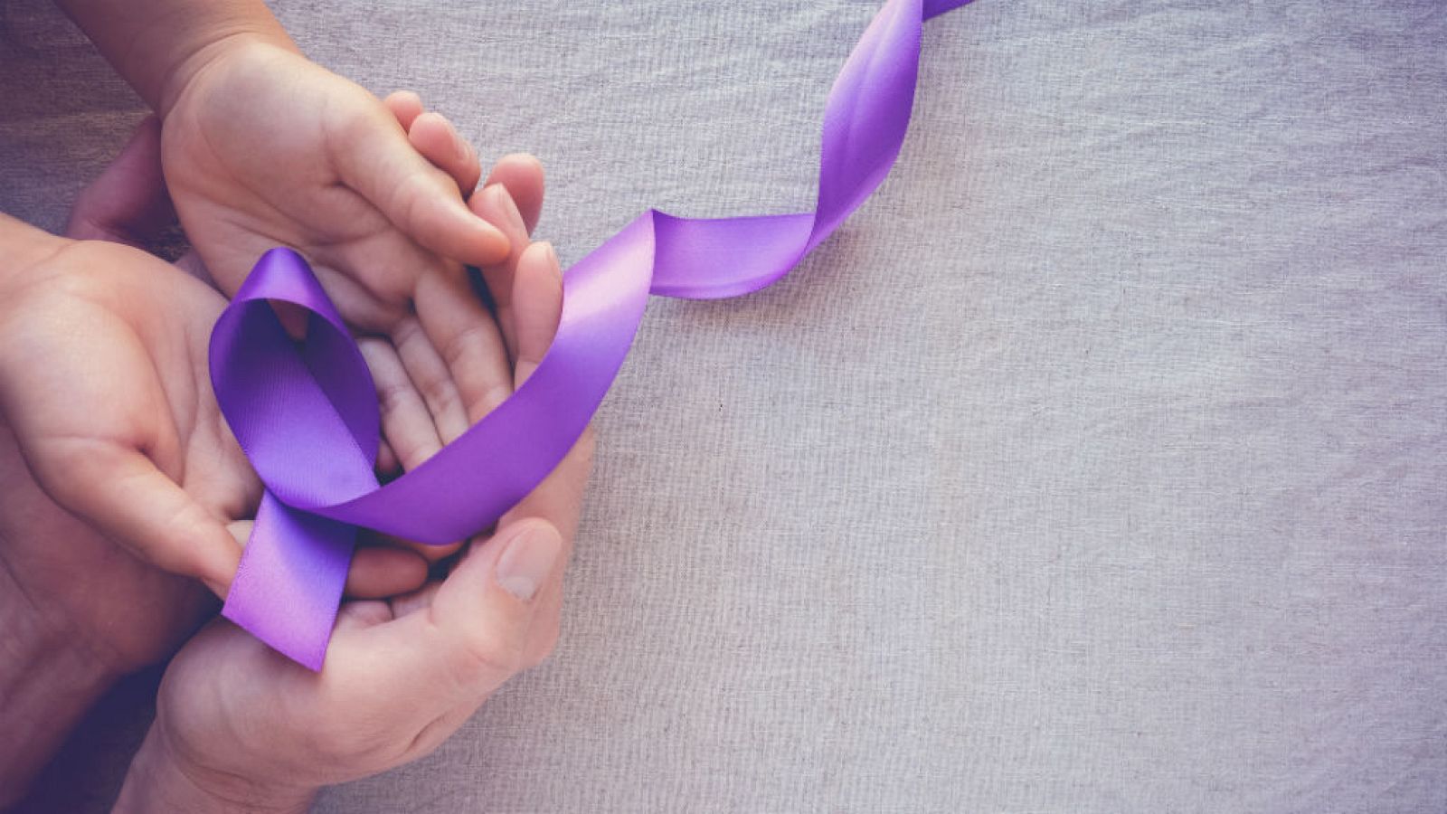 14 horas - Más fuertes para declarar contra sus maltratadores - escuchar ahora