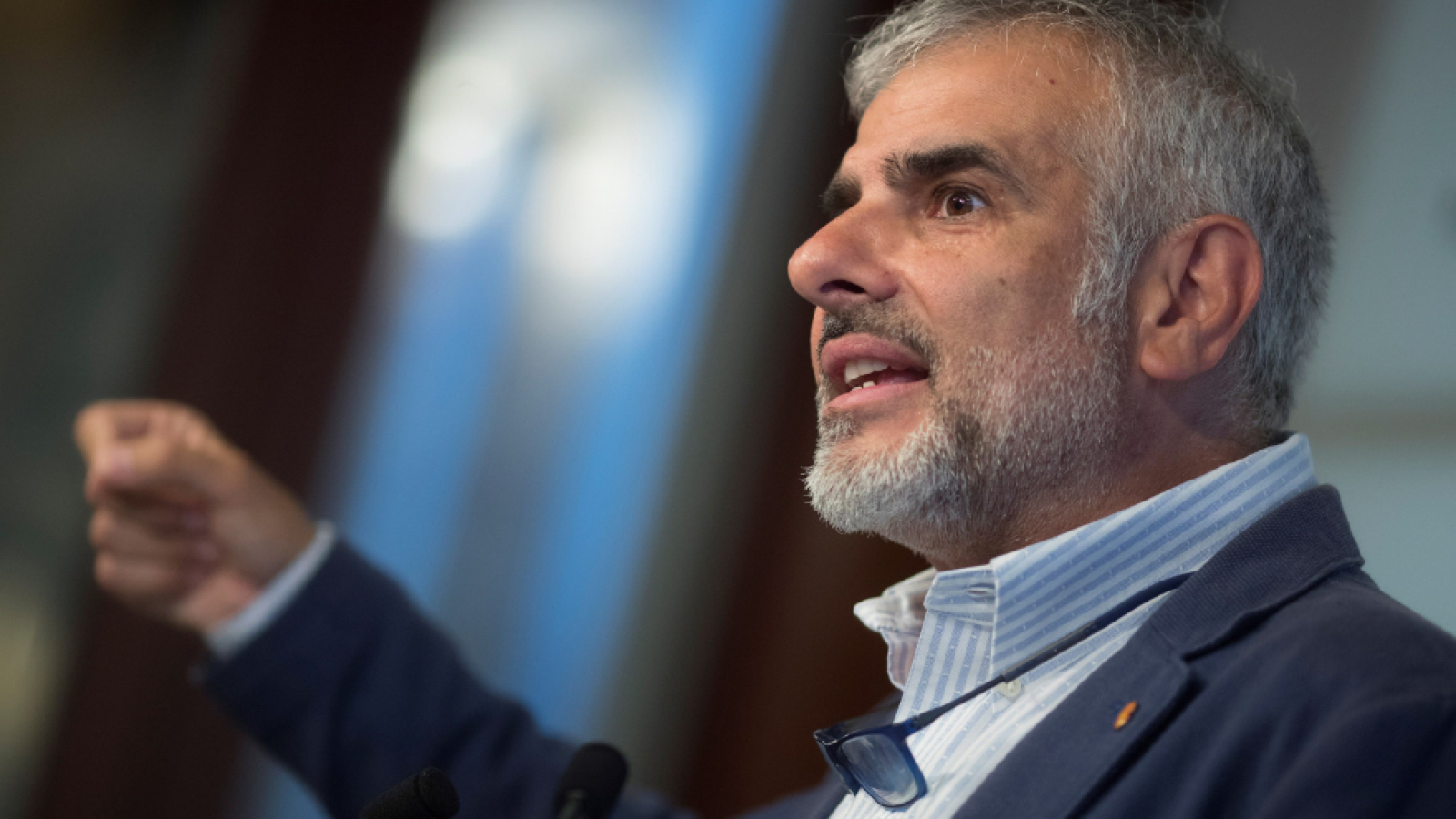 Corbacho rompe con Manuel Valls y se incorpora a Ciudadanos - escuchar ahora