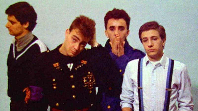 Universo pop - Golpes Bajos. Reediciones en vinilo, Larvin Music - 20/06/19 - Escuchar ahora