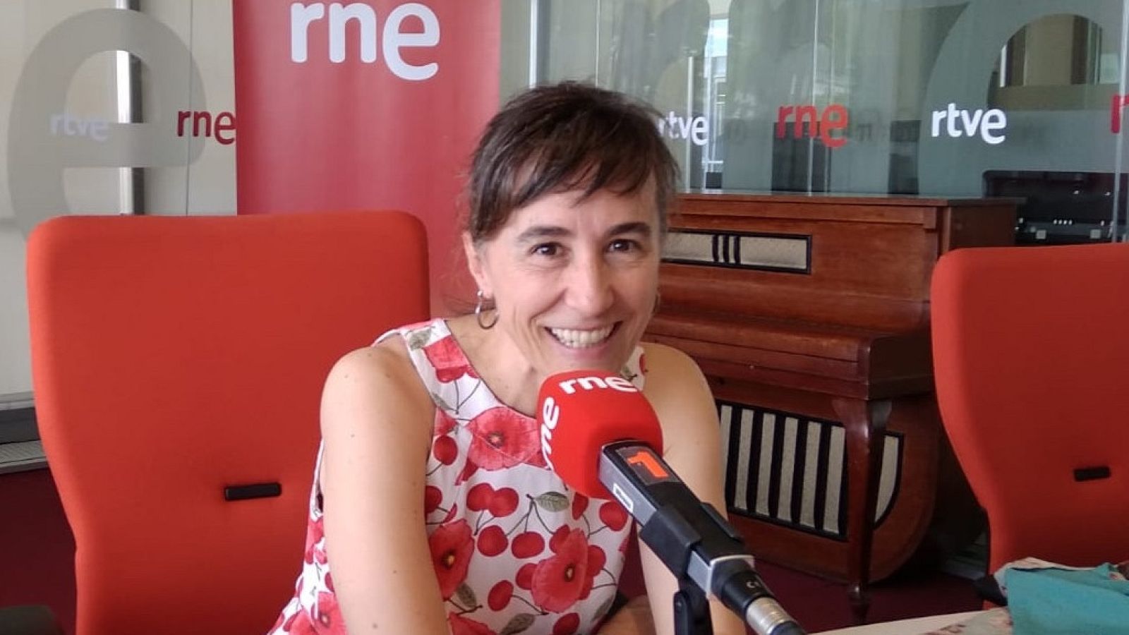 A compás - Natividad Buil. Trayectos danza - 27/06/19 - escuchar ahora