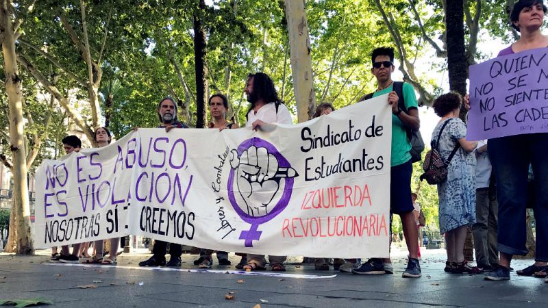 14 horas - La víctima de la Manada rompe su silencio en una carta