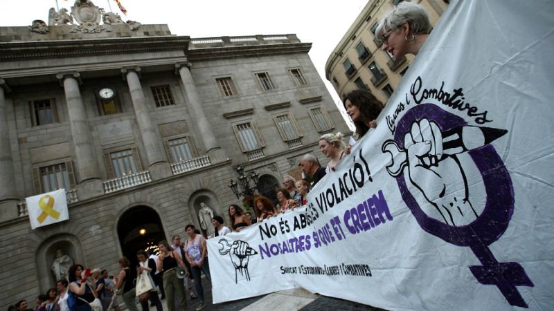 14 horas - La pornografía, 'escuela' de las Manadas