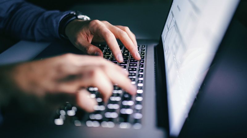 14 horas - El comercio electrónico crece en España un 29 % - Escuchar ahora