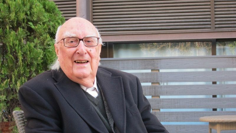 Boletines RNE - Muere Andrea Camilleri, creador del comisario Montalbano, a los 93 años