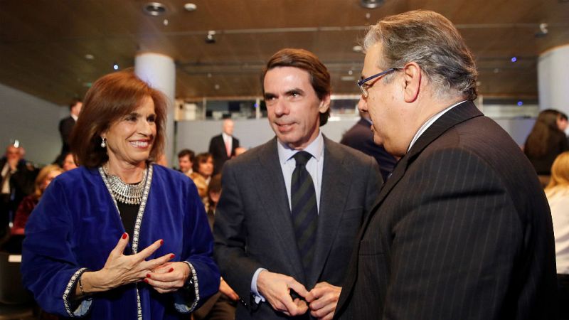 Boletines RNE - Revocada la condena a Ana Botella por la venta de viviendas a un 'fondo buitre' - Escuchar ahora