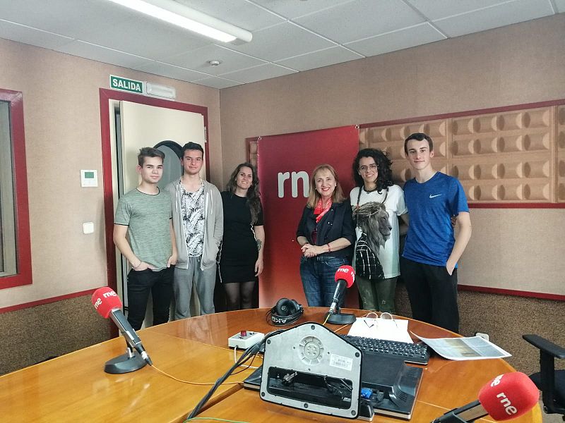 LOS OTROS VERANOS : Viaje solidario al Sahara - Sin fronteras | Escuchar