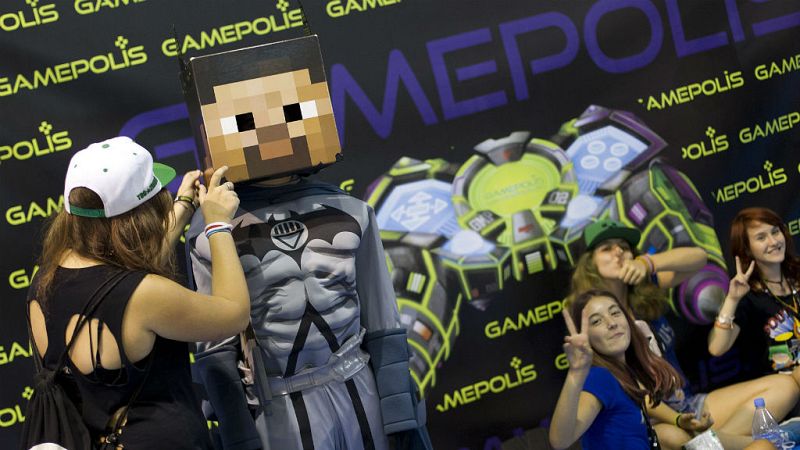 Nintendo brilla en el Gamepolis de Málaga - Todo Noticias - Tarde | Escuchar