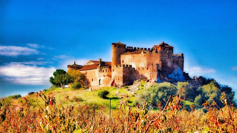 La España de los castillos - Villanueva del fresno - 27/07/19