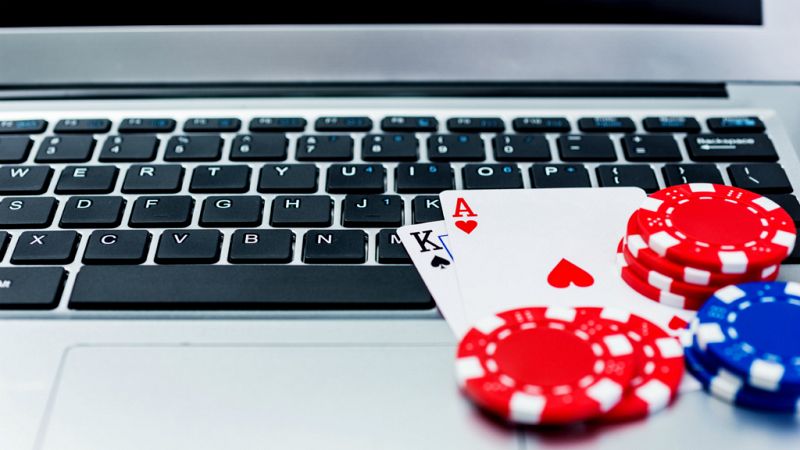 14 horas - La adicción al juego on-line aumenta un 50% en nuestro país - Escuchar ahora