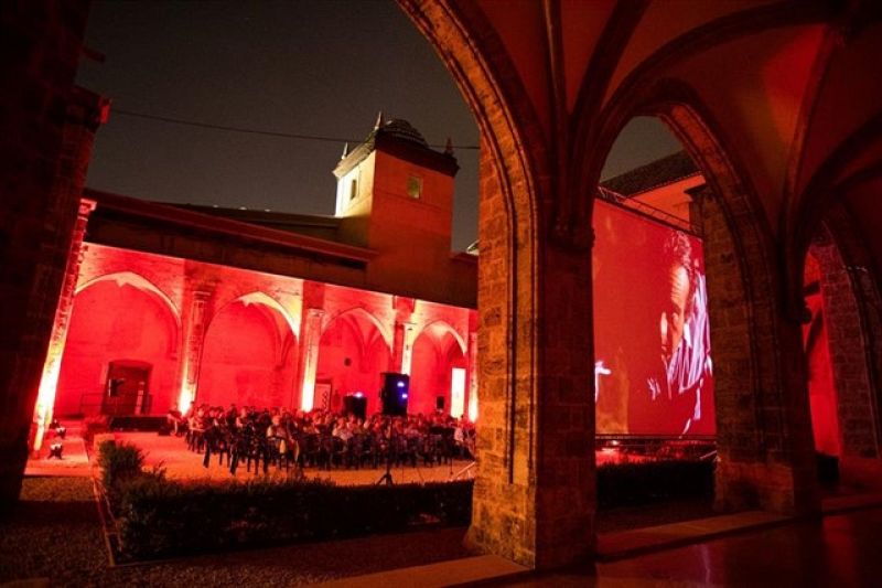 Entrevista ciclo de cine "De qué nos reimos los europeos" - 02/08/19 - Comunidad Valenciana Informativos | Escuchar