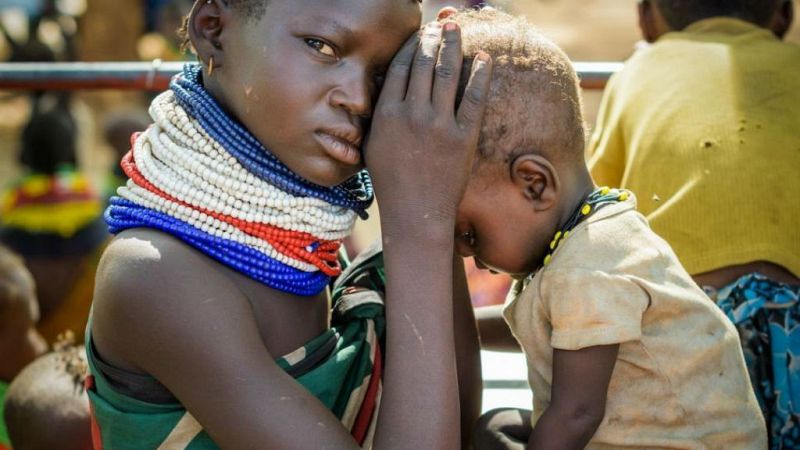 Cinco continentes - La infancia de Malí, atrapada en un conflicto sin fin - escuchar ahora