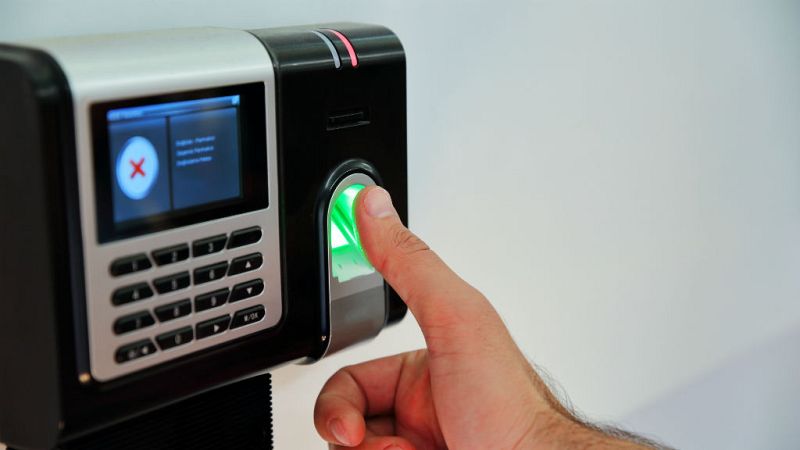 14 horas - Varias empresas manipulan los registros de control horario - Escuchar ahora