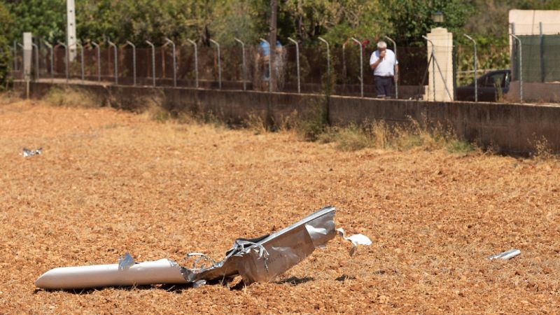 Antonia: "La explosión ha sido muy fuerte; hay piezas del helicóptero encima de mi casa" - Escuchar ahora
