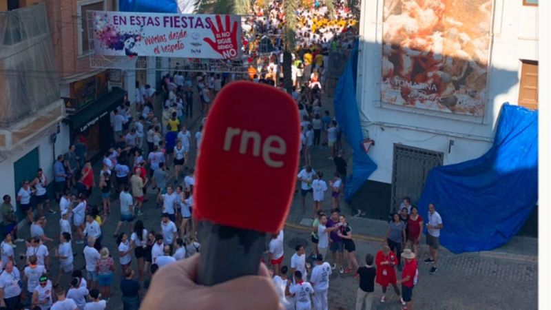 Todo Noticias - Mañana - Conocemos desde dentro la Tomatina de Buñol - Escuchar ahora
