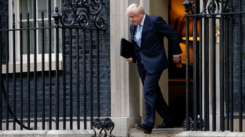 Boris Johnson afronta un triple desafío ante un Brexit sin acuerdo: el Parlamento, los tribunales y las calles. Pero el Premier británico parece dispuesto a echar mano de cualquier maniobra para salirse con la suya. Lo vimos la semana pasada, con el