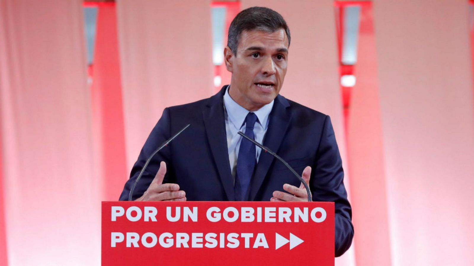 14 horas - Pedro Sánchez ve en coalición "un camino que no conduce a nada" - escuchar ahora