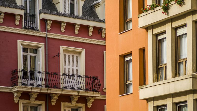 Todo noticias mañana - Entrevista Tinsa: El descenso en los precios de viviendas es algo estructural. Tiene que ver con los salarios y el empleo - Escuchar ahora