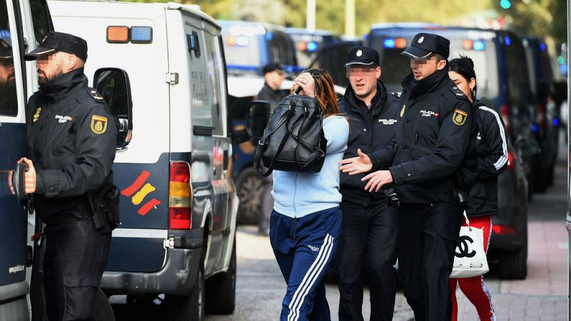 14 horas - Desarticulada en Barcelona una red que obligaba a prostituirse a 41 mujeres asiáticas